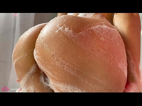 ❤️ Morena se masturba el coño con un vibrador hasta alcanzar un intenso orgasmo en la ducha ️ Sexo en es.xxxhdporn.ru ❌️